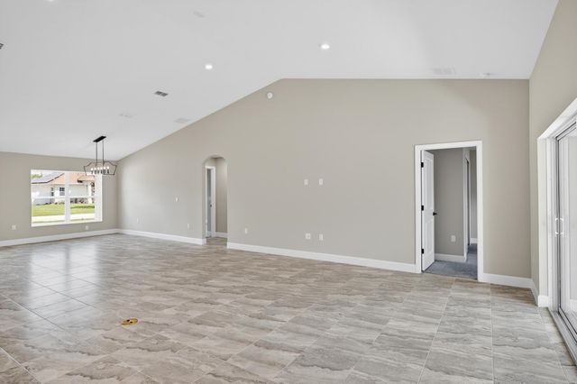 64 Bennett Ln, Palm Coast, FL 32137