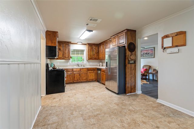 1921 Fm 279, Ben Wheeler, TX 75754