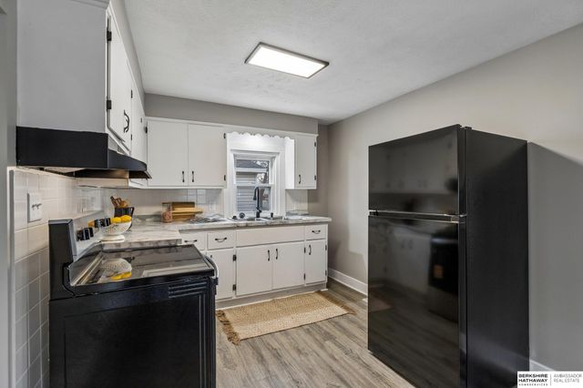 92 S Clarkson Street, Fremont, NE 68025