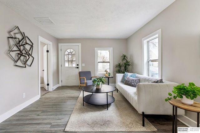 92 S Clarkson Street, Fremont, NE 68025