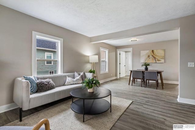 92 S Clarkson Street, Fremont, NE 68025