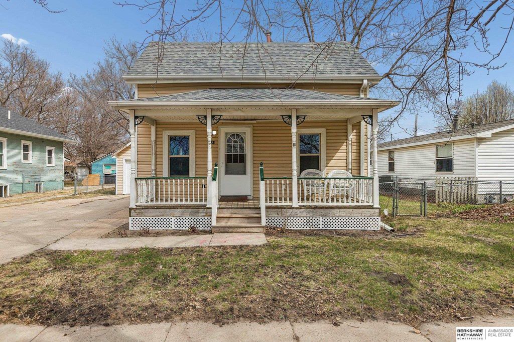 92 S Clarkson Street, Fremont, NE 68025