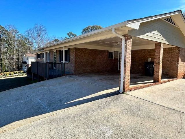 4642 Elmhurst Drive, Douglasville, GA 30135