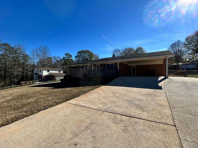 4642 Elmhurst Drive, Douglasville, GA 30135