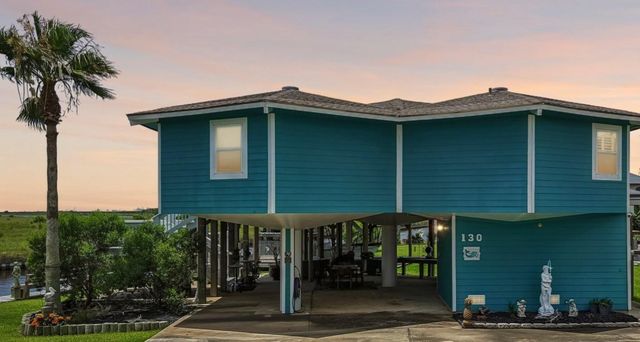 130 Admiral Lane, Freeport, TX 77541