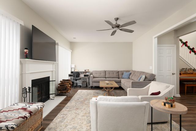 941 Sunny Slope Trace, Lexington, KY 40514