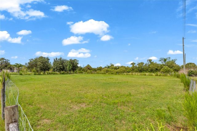 1005 WHISPRING CREEK WAY, Osteen, FL 32764