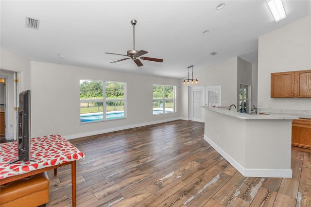 1005 WHISPRING CREEK WAY, Osteen, FL 32764