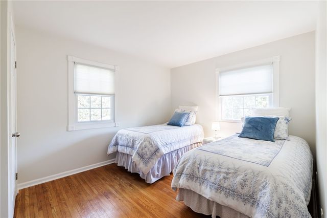 5 Sugarwood Drive, Pittsford, NY 14534