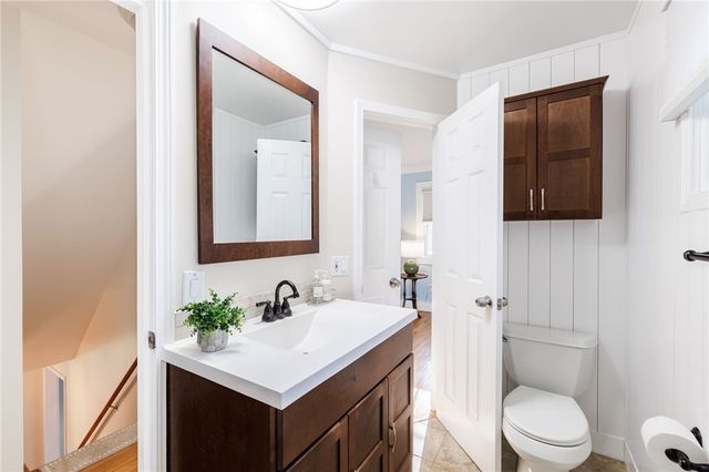 5 Sugarwood Drive, Pittsford, NY 14534