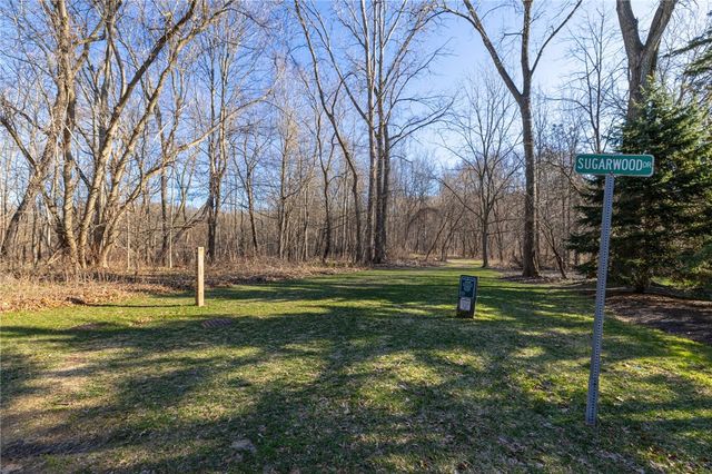 5 Sugarwood Drive, Pittsford, NY 14534