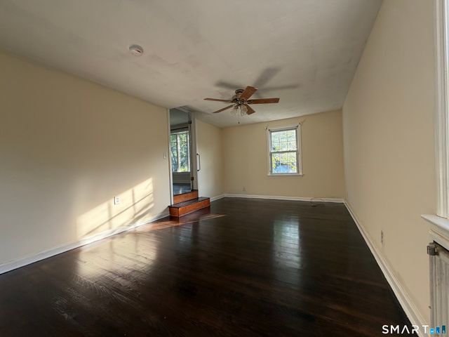 28 Gillette Road, Norwich, CT 06360