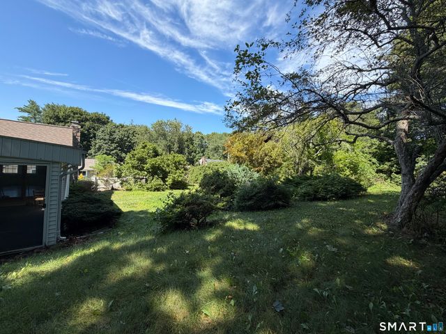 28 Gillette Road, Norwich, CT 06360