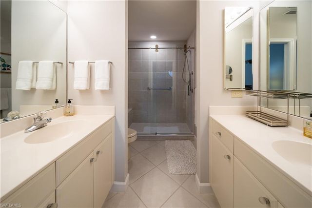 3029 Driftwood WAY 3303, Naples, FL 34109