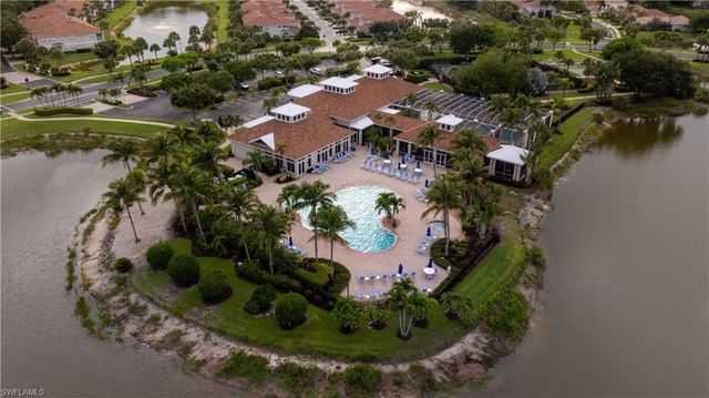 3029 Driftwood WAY 3303, Naples, FL 34109