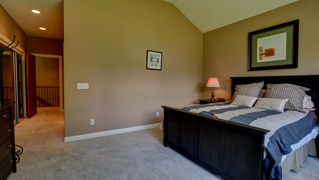 6065 SEAMANS Drive, Shorewood, MN 55331