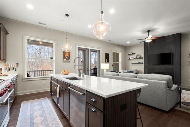 340 Banbury Crossing, Alpharetta, GA 30009