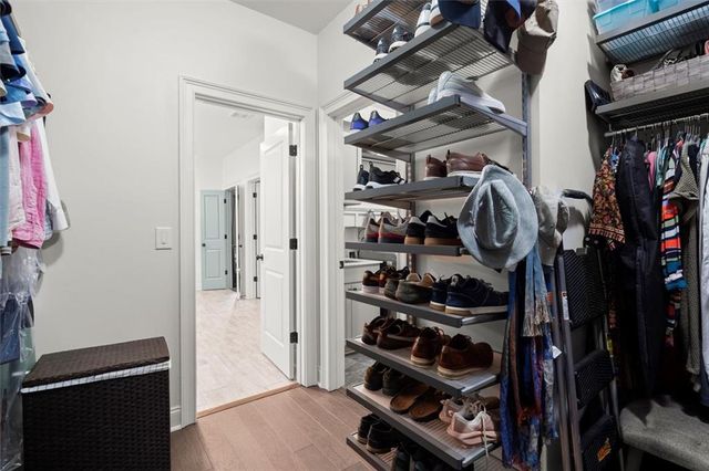 340 Banbury Crossing, Alpharetta, GA 30009