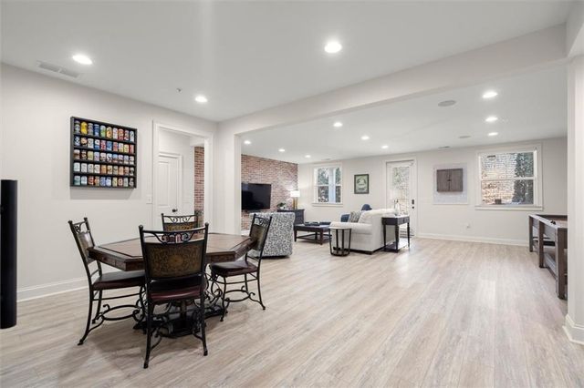 340 Banbury Crossing, Alpharetta, GA 30009