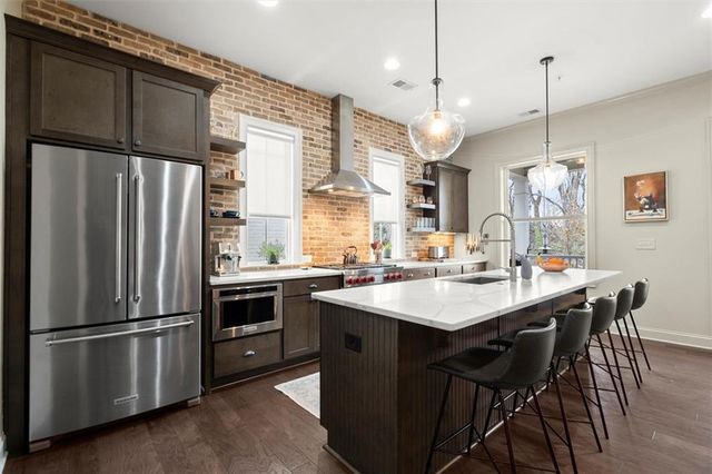 340 Banbury Crossing, Alpharetta, GA 30009