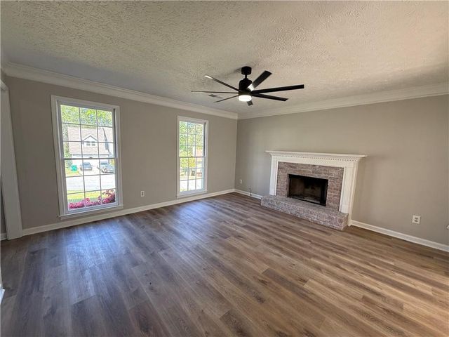 979 Sugar Crossing Lane, Sugar Hill, GA 30518