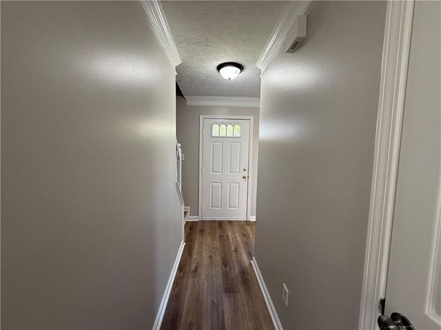 979 Sugar Crossing Lane, Sugar Hill, GA 30518