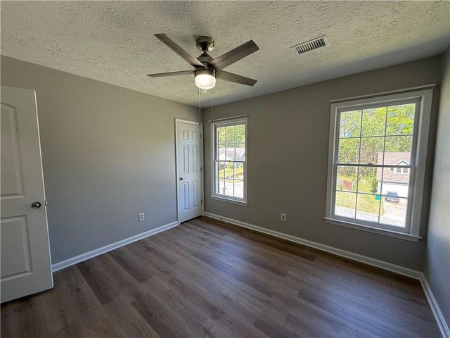 979 Sugar Crossing Lane, Sugar Hill, GA 30518