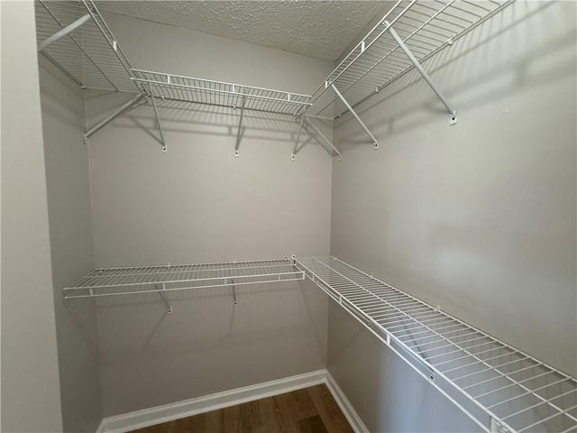 979 Sugar Crossing Lane, Sugar Hill, GA 30518