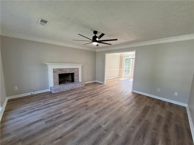 979 Sugar Crossing Lane, Sugar Hill, GA 30518