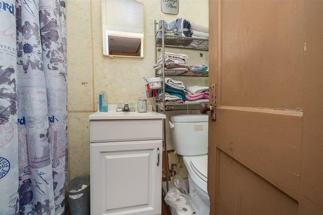 955 Colfax Avenue, Benton Harbor, MI 49022