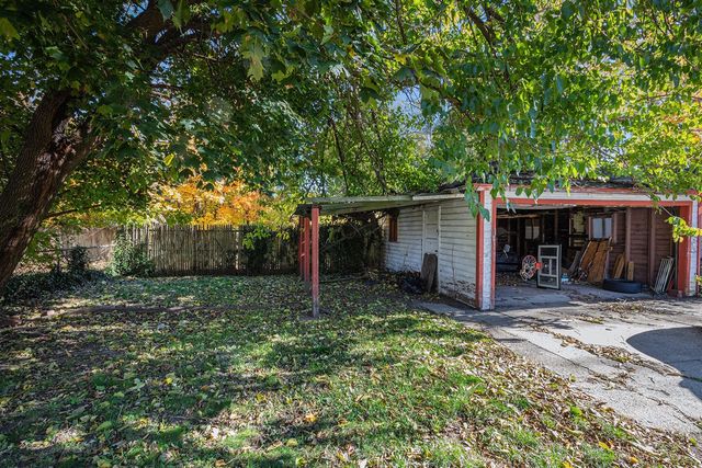 955 Colfax Avenue, Benton Harbor, MI 49022
