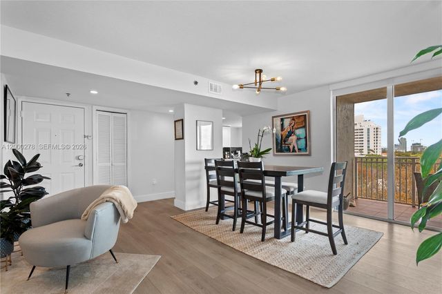 1650 N Coral Way 701, Miami, FL 33145