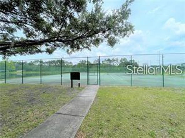 9832 LAKE CHASE ISLAND WAY, Tampa, FL 33626