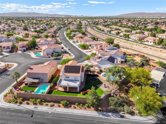 208 Sassafras Court, Henderson, NV 89074