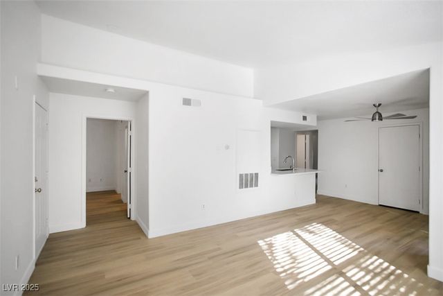 2300 East Silverado Ranch Boulevard 2084, Las Vegas, NV 89183