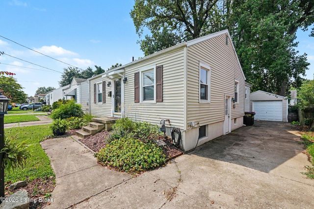 2608 Colin Ave, Louisville, KY 40217