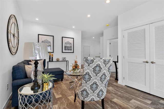7535 Packard Avenue, Warren, MI 48091