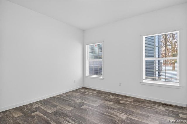 7535 Packard Avenue, Warren, MI 48091