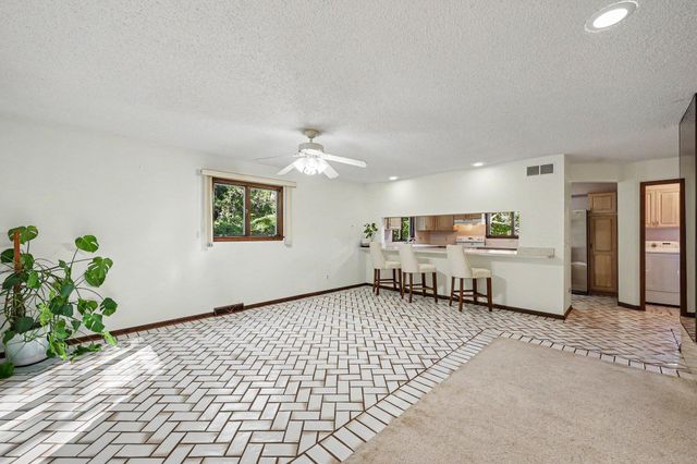 24635 Power Road, Farmington Hills, MI 48336
