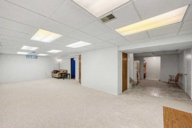 24635 Power Road, Farmington Hills, MI 48336