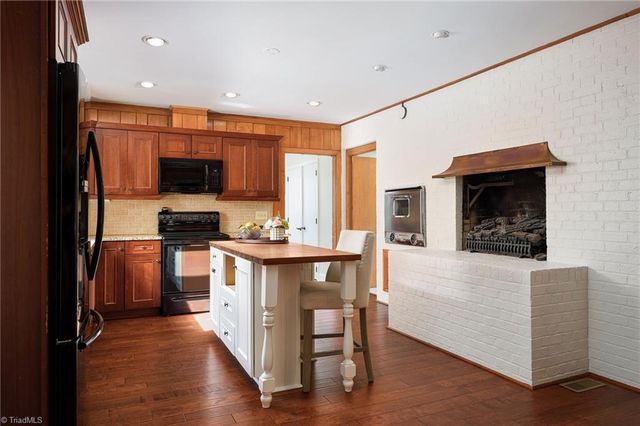 317 S Main Street, Kernersville, NC 27284