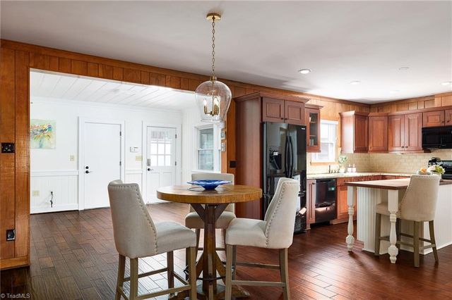 317 S Main Street, Kernersville, NC 27284