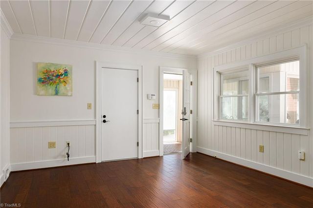 317 S Main Street, Kernersville, NC 27284