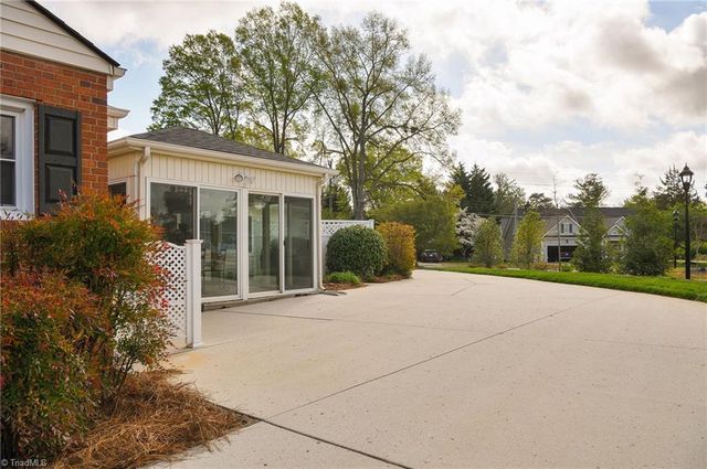 317 S Main Street, Kernersville, NC 27284