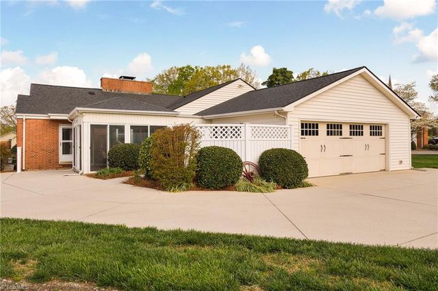 317 S Main Street, Kernersville, NC 27284
