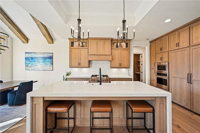 15703 DD Highway, Smithville, MO 64089