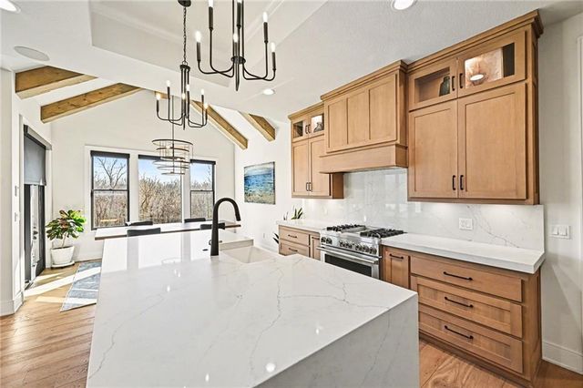 15703 DD Highway, Smithville, MO 64089