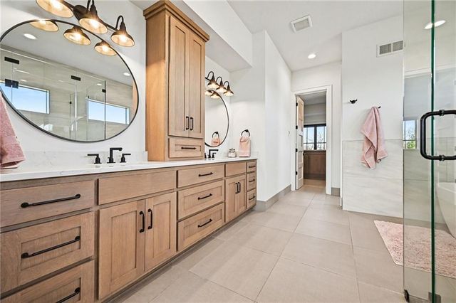 15703 DD Highway, Smithville, MO 64089