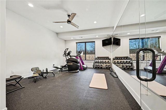 15703 DD Highway, Smithville, MO 64089