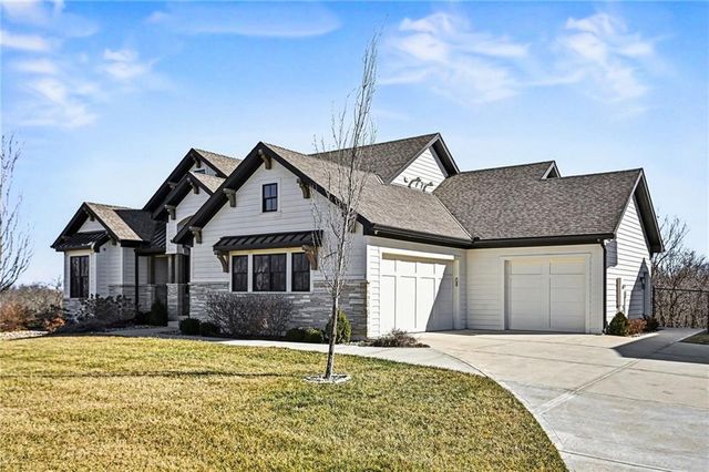 15703 DD Highway, Smithville, MO 64089